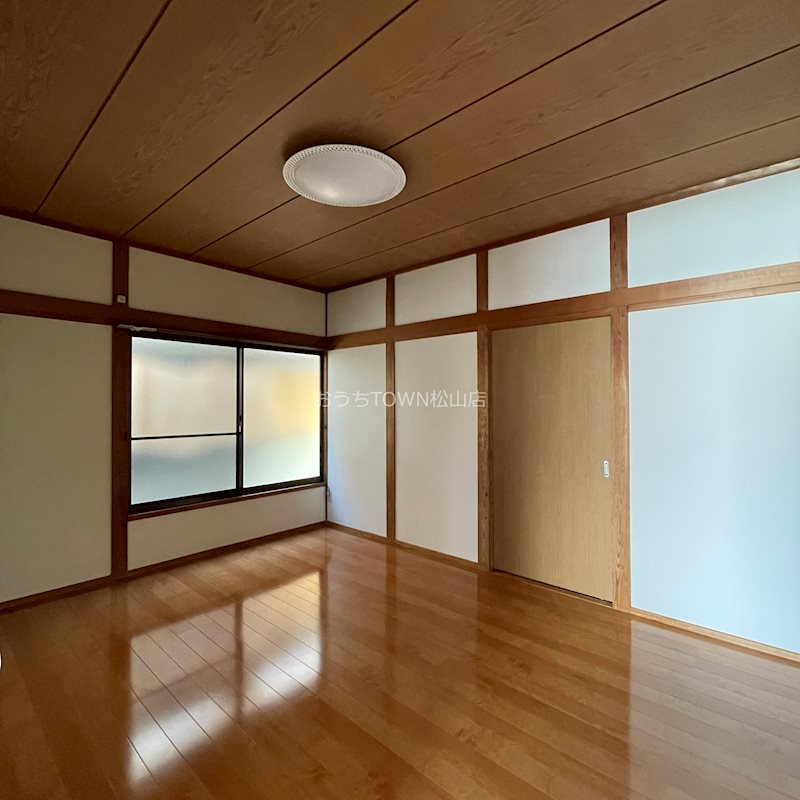 今井貸家（北久米平家） リビング