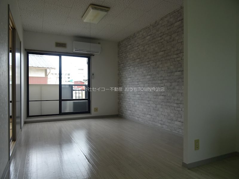 コーポミチル リビング