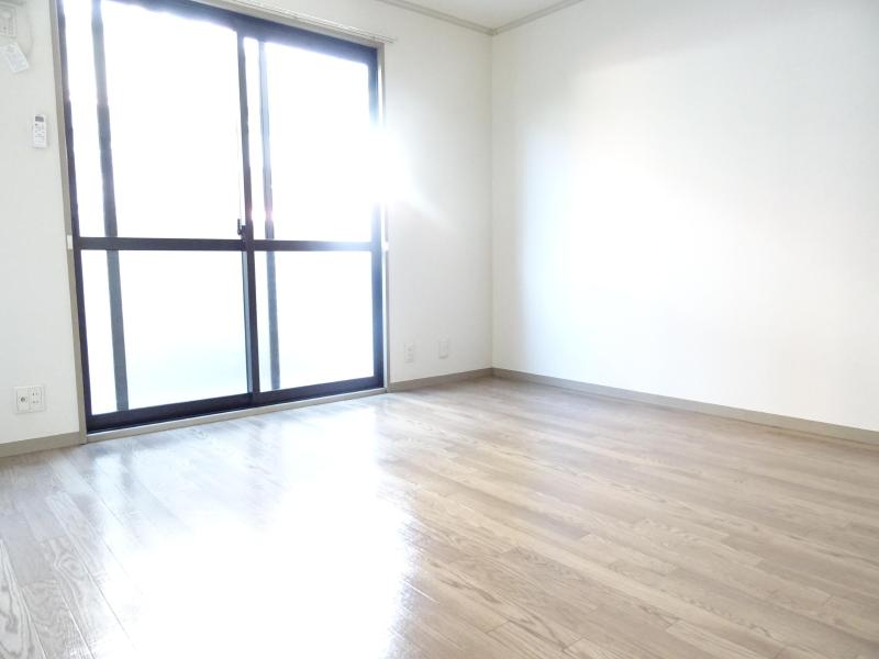 アベニューハタダⅢ リビング