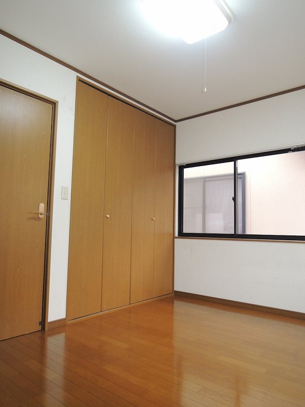 常石貸家 ベッドルーム