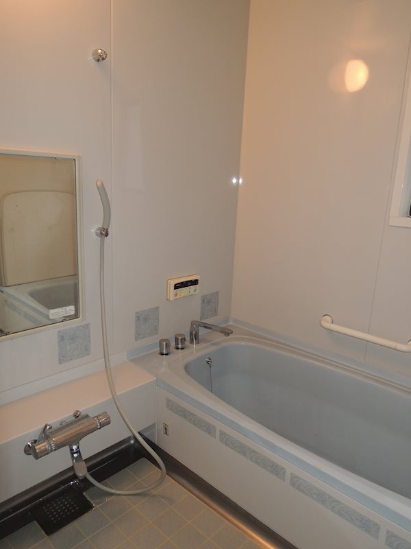 常石貸家 風呂画像