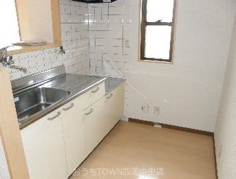 ユーミーノムラ キッチン