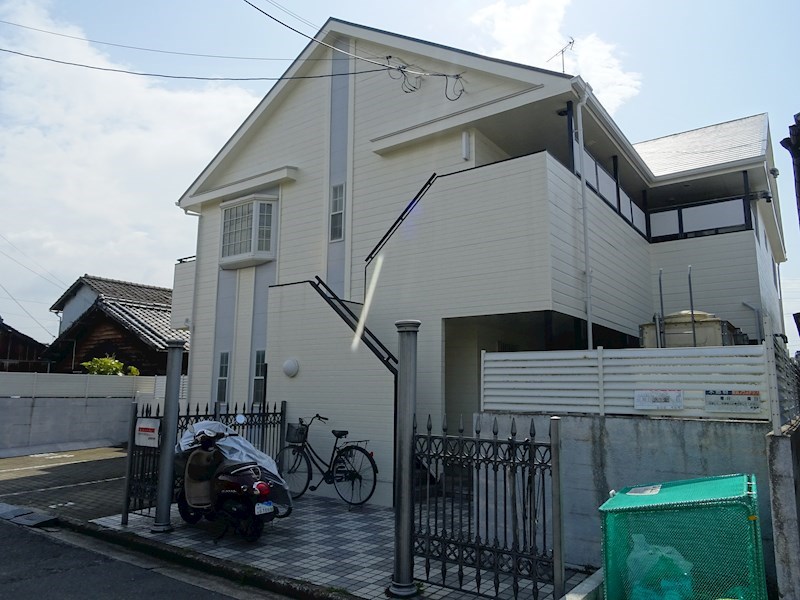 レオパレス今治 206号室 外観