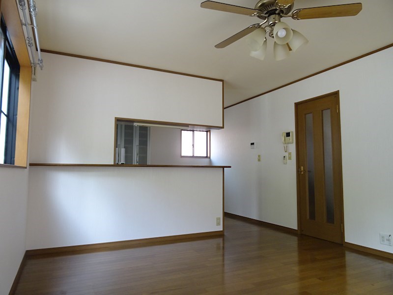 高地町貸家 リビング