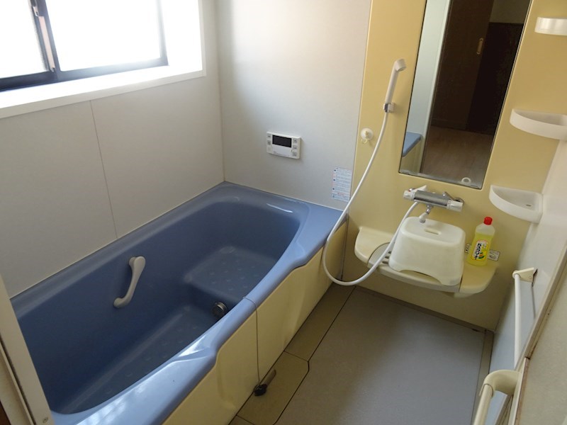 高地町貸家 風呂画像