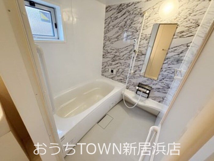 ウィステリア・フィールド　B 風呂画像