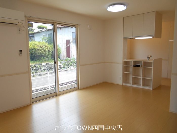 ヴィラ・ボヌール リビング