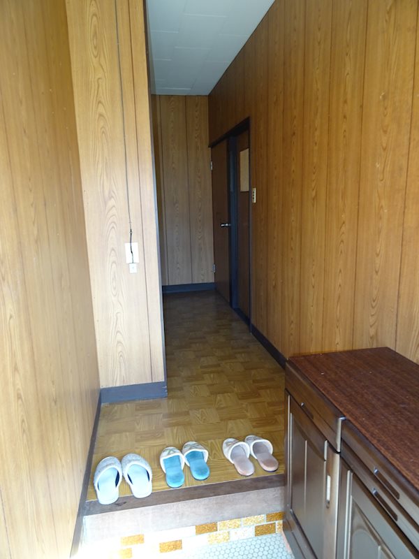 藤田貸家（原町） 玄関