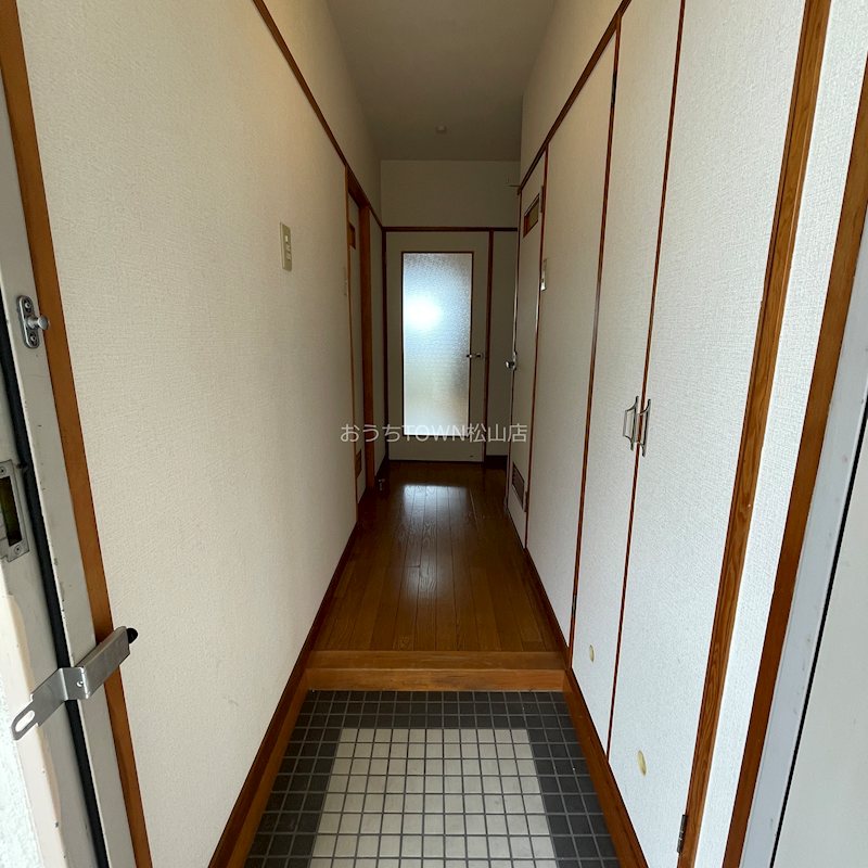 近藤マンション 玄関