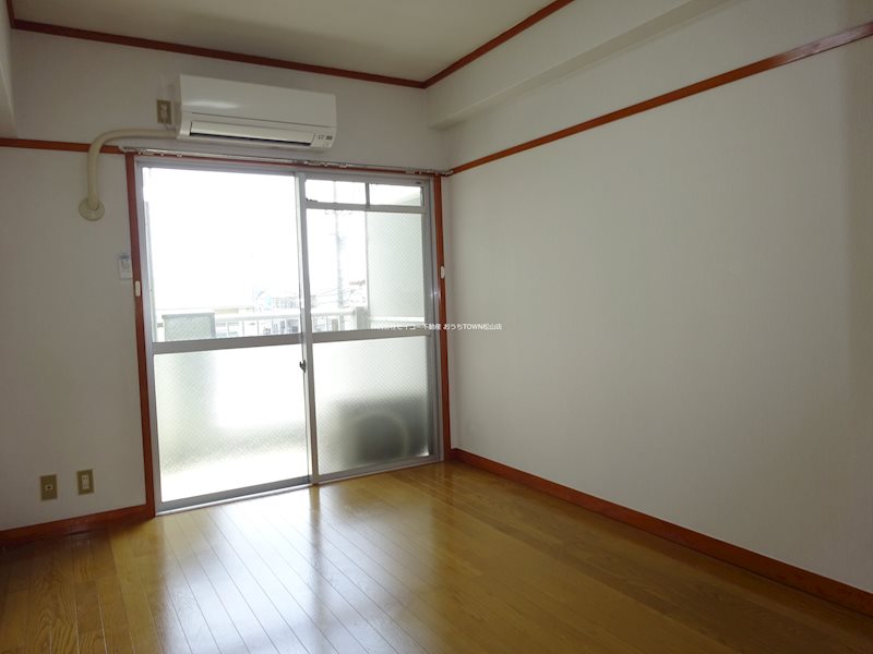 池田マンション ベッドルーム