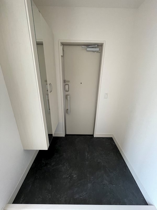 アネックスK 玄関