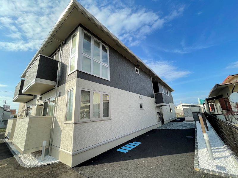 レーヴリッチ 205号室 外観