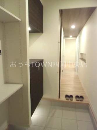 プレミアス 玄関