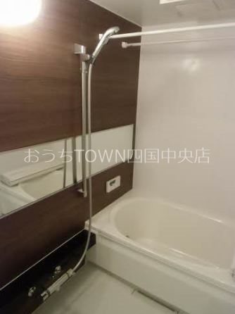 プレミアス 風呂画像