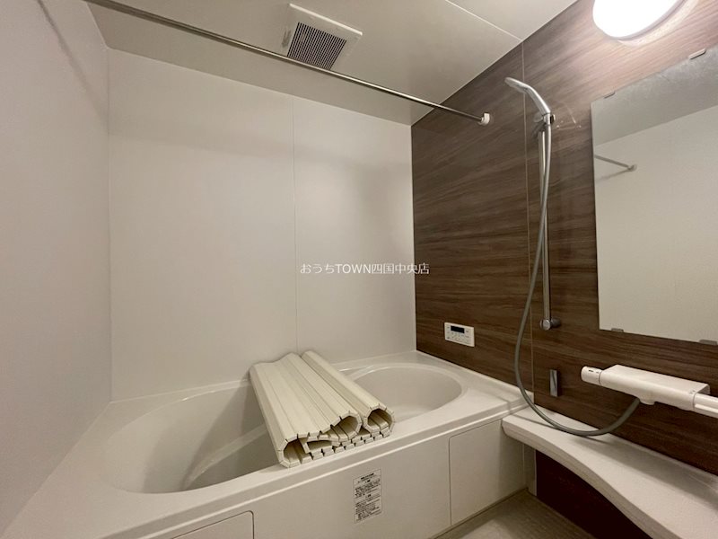 メゾン　ドーミー 風呂画像