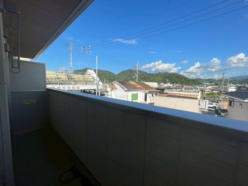 メゾン　ドーミー ベランダ