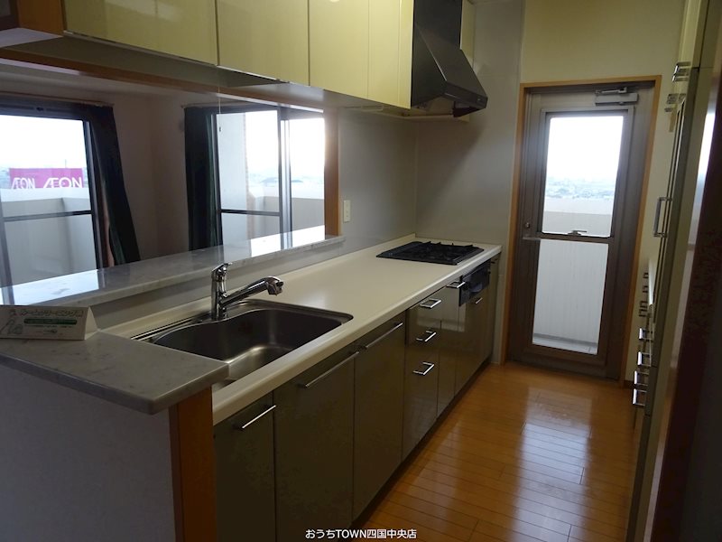 パークベルズ川之江 キッチン