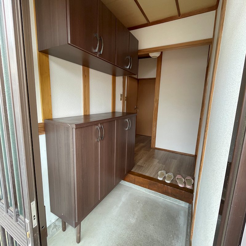 白石貸家（6丁目） 玄関