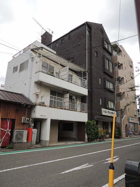 シャイングレード岩田 202号室 外観