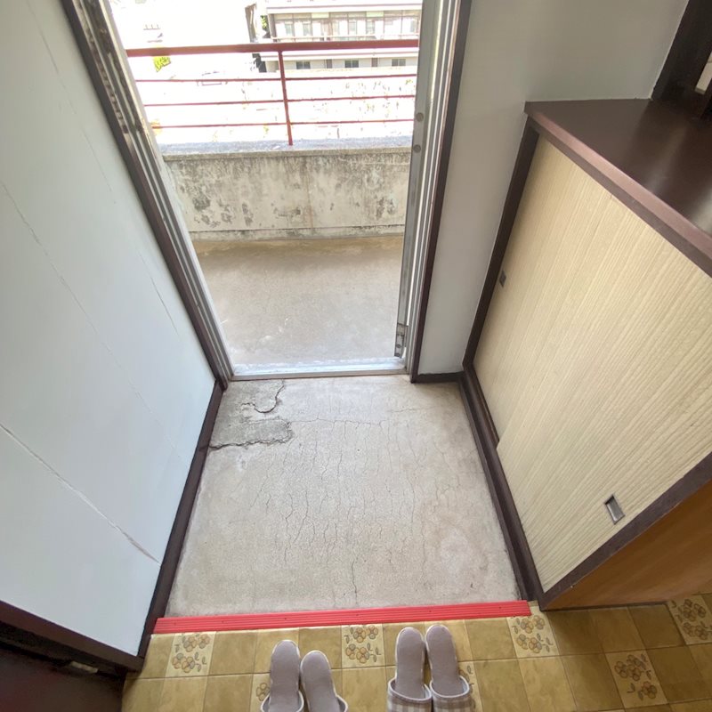 御幸マンション 玄関