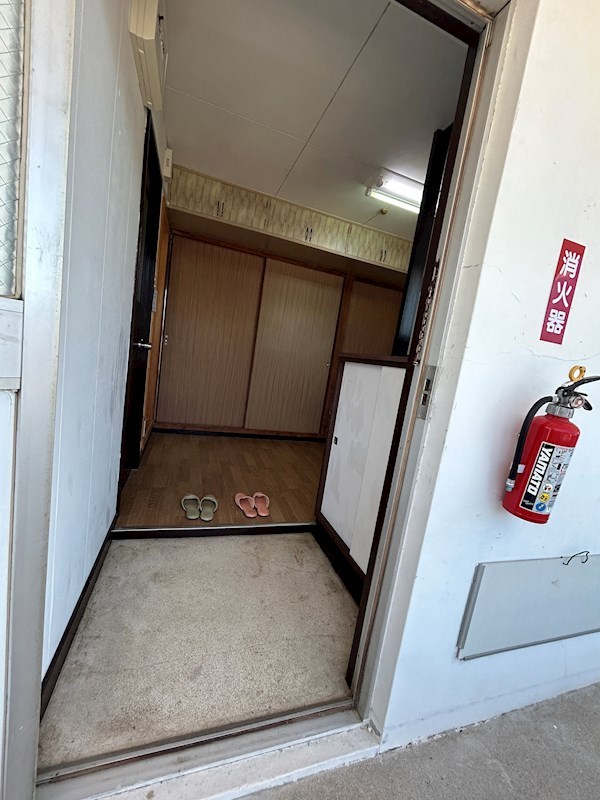 御幸マンション 玄関