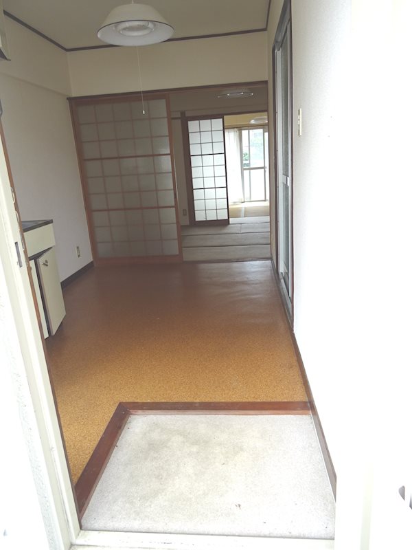 得松第２マンション 玄関