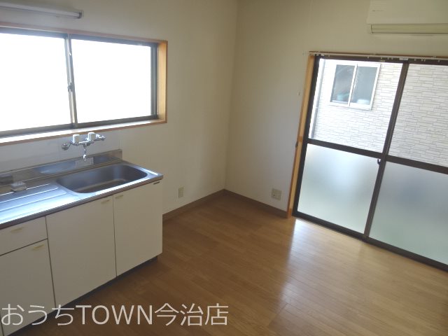 辻貸家 リビング