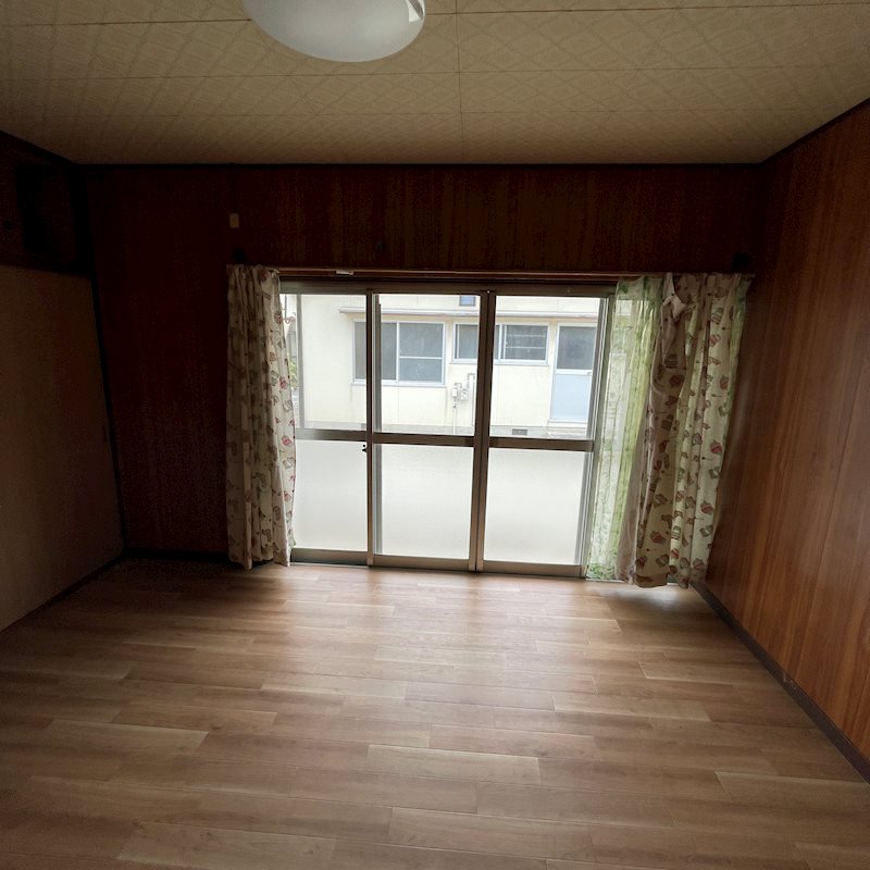 貝﨑貸家 リビング