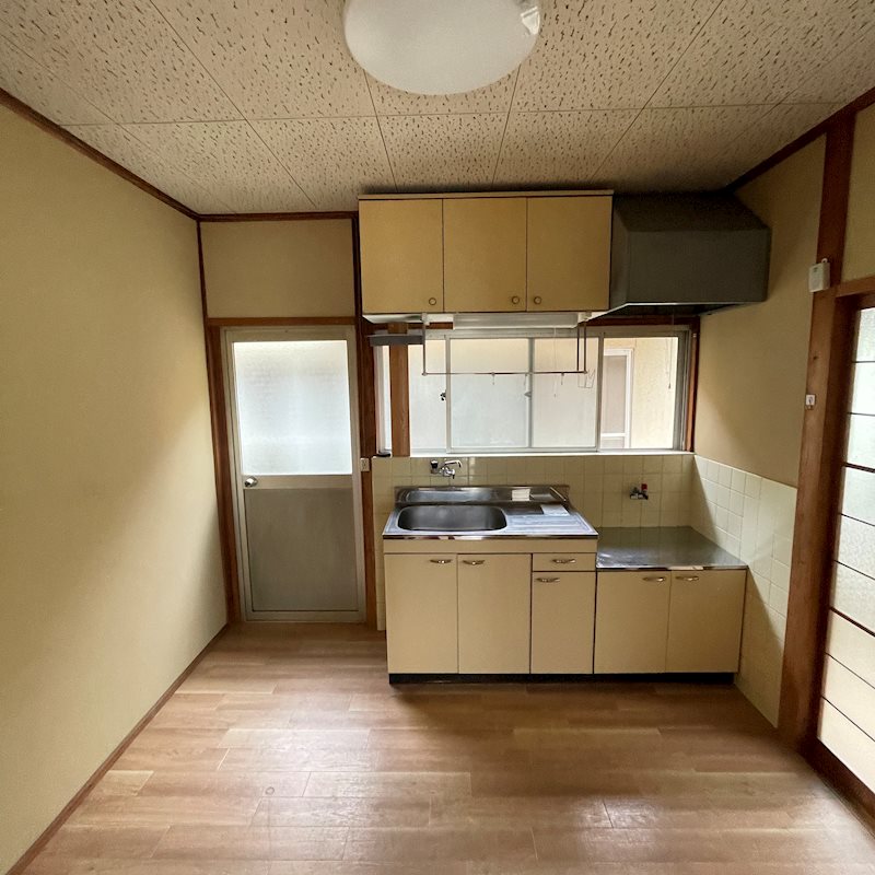 貝﨑貸家 キッチン