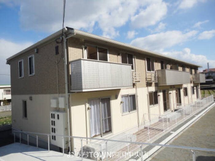 ウィンドヒルⅡ 205号室 外観