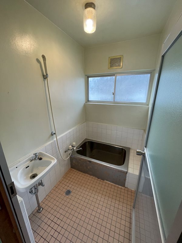 山下隆久貸家 風呂画像