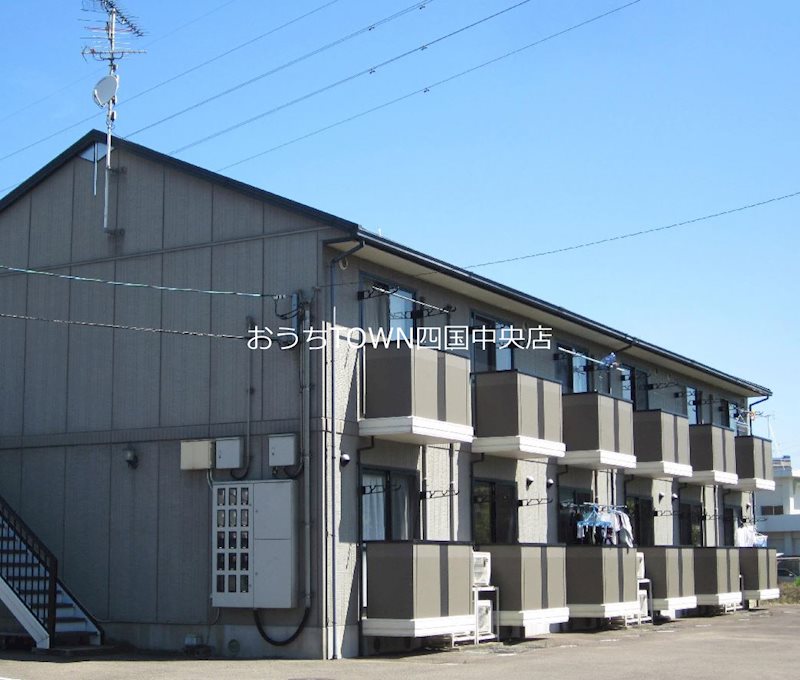 ソレイユＢ 206号室 外観