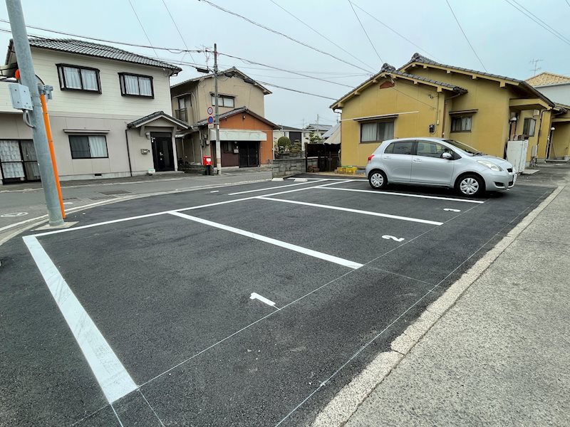 伊賀上駐車場 6号室 外観
