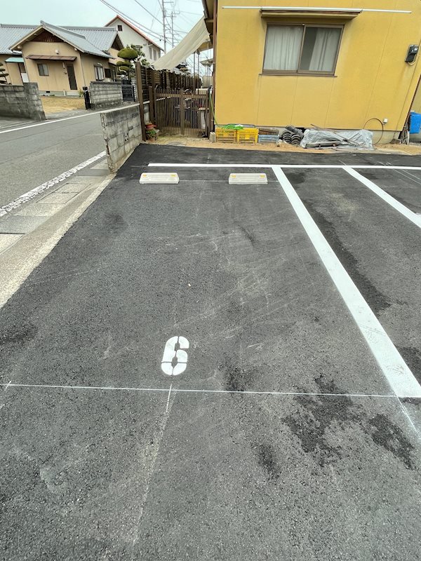 伊賀上駐車場 リビング