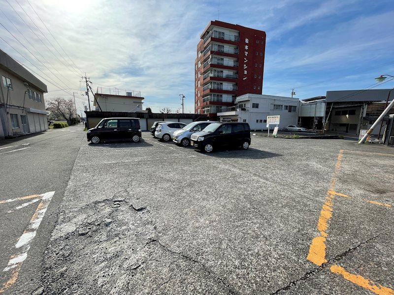 喜光地商栄会駐車場 17号室 外観
