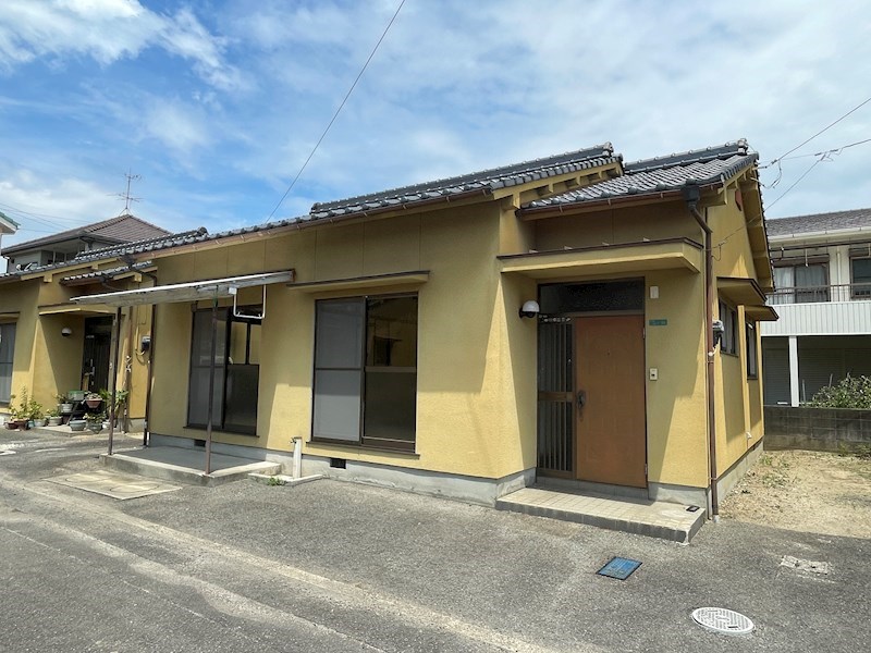 伊賀上貸家 外観