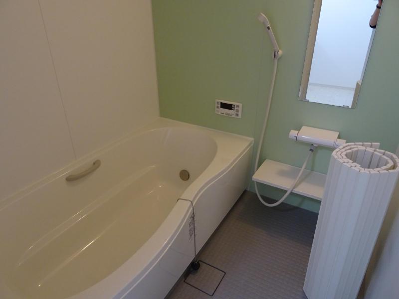 モンテ　ウノ　レジデンス 風呂画像