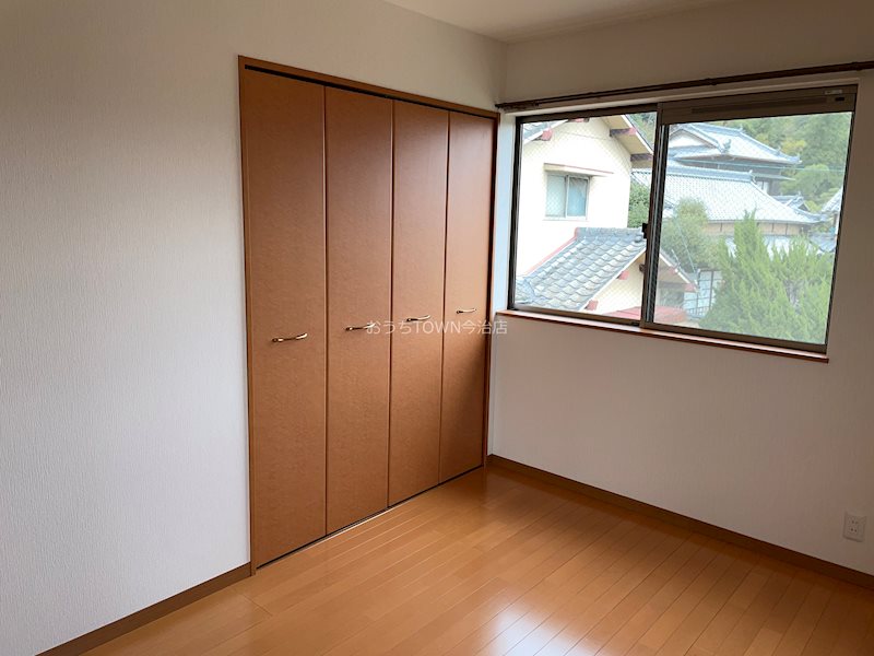 メゾン泉 ベッドルーム