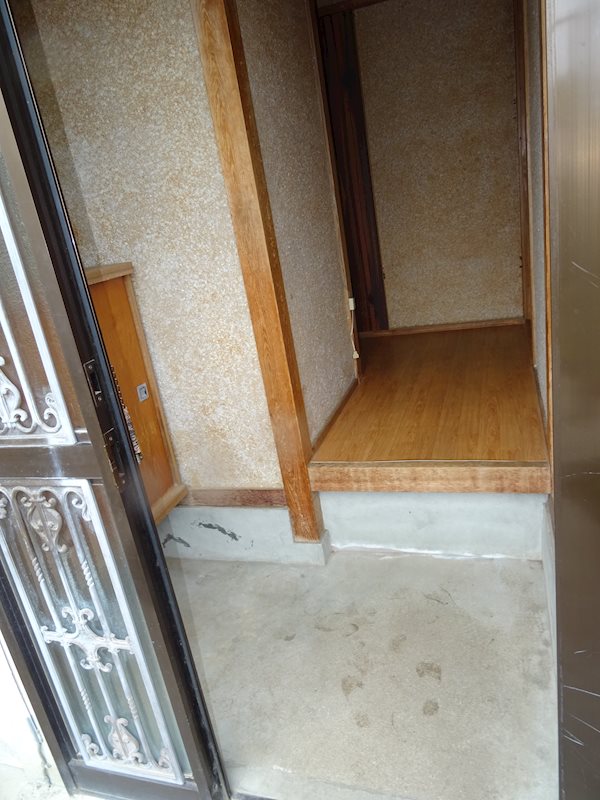 宮内貸家（東石井6丁目） 玄関