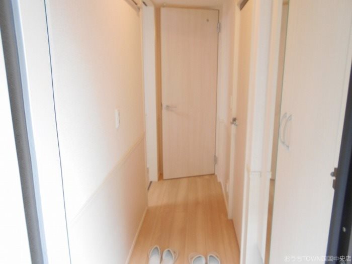 Una casa hinotani 玄関