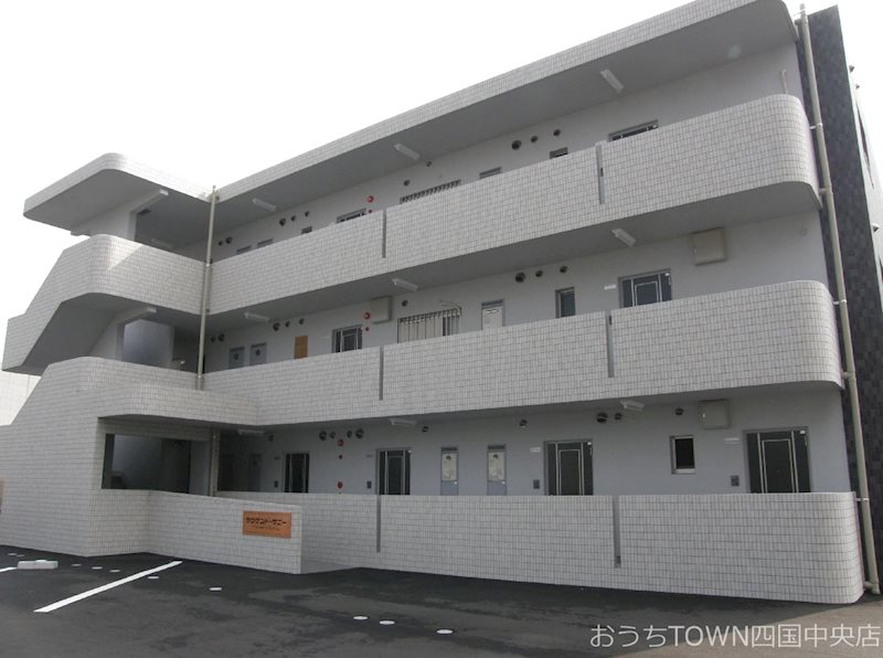 サウザンドサニー  105号室 外観