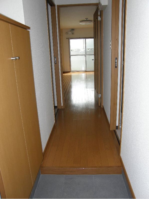 サウザンドサニー  玄関