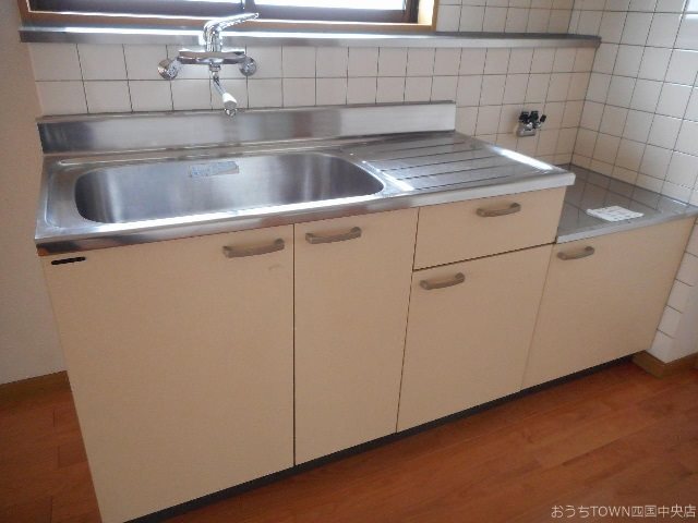 アーバン中之庄 キッチン