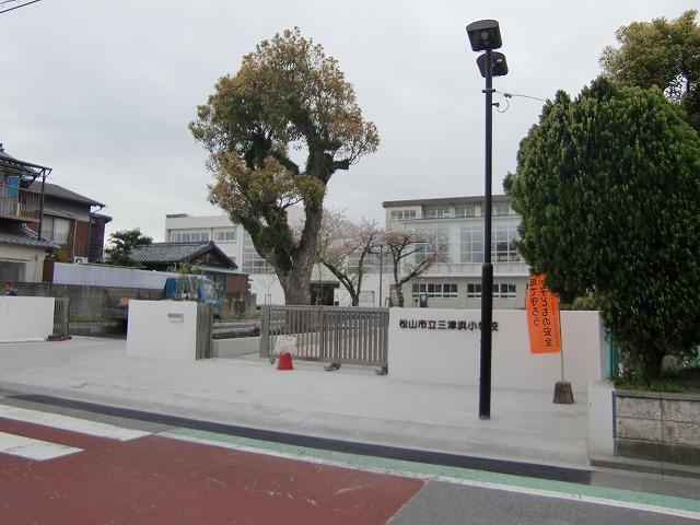 パークサイド上田 小学校