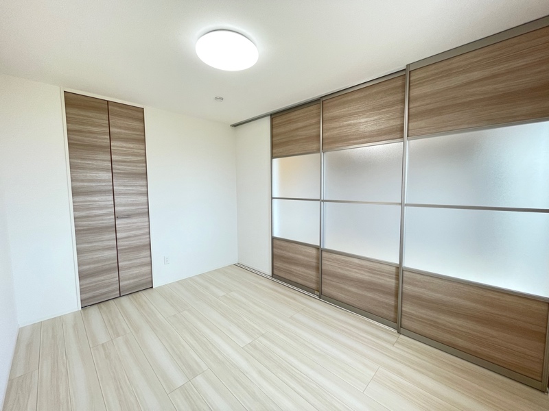 スバル ベッドルーム