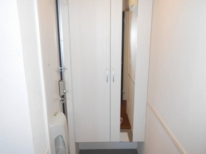 Una casa comoda 玄関