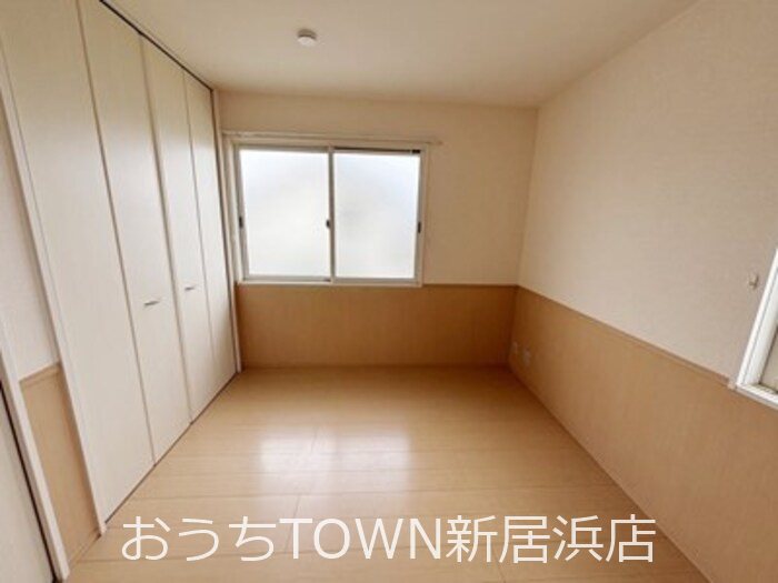 エミグランド ベッドルーム