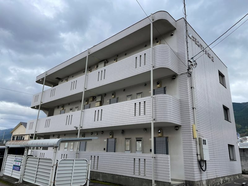 つるみマンション2 205号室 外観