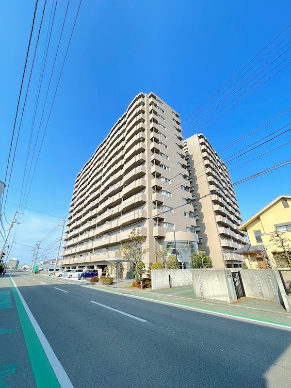サーパス中須賀 306号室 外観