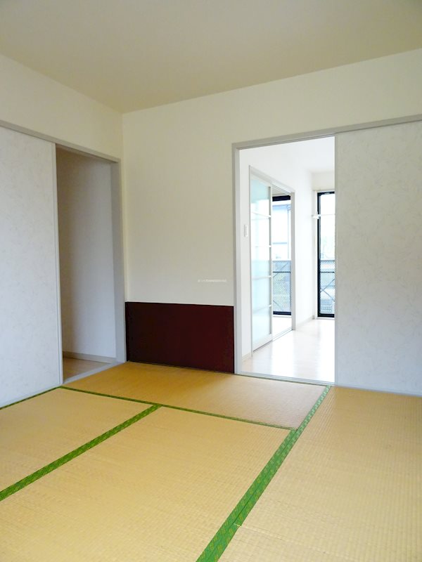 ヴィラ・ハピネス　B棟 その他6